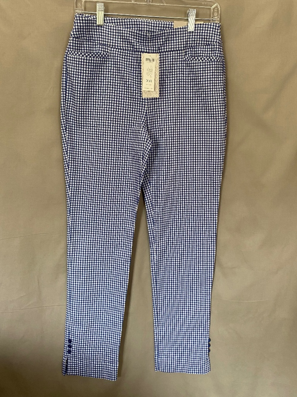 Chico's So Slimming Brigitte Slim Leg Button Slit Ankle Women's US size 2 (NWT)